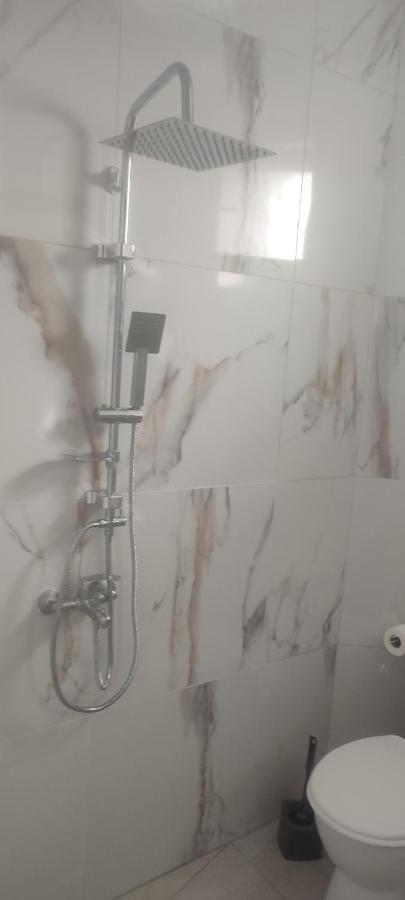 Golem Apartment Екстер'єр фото