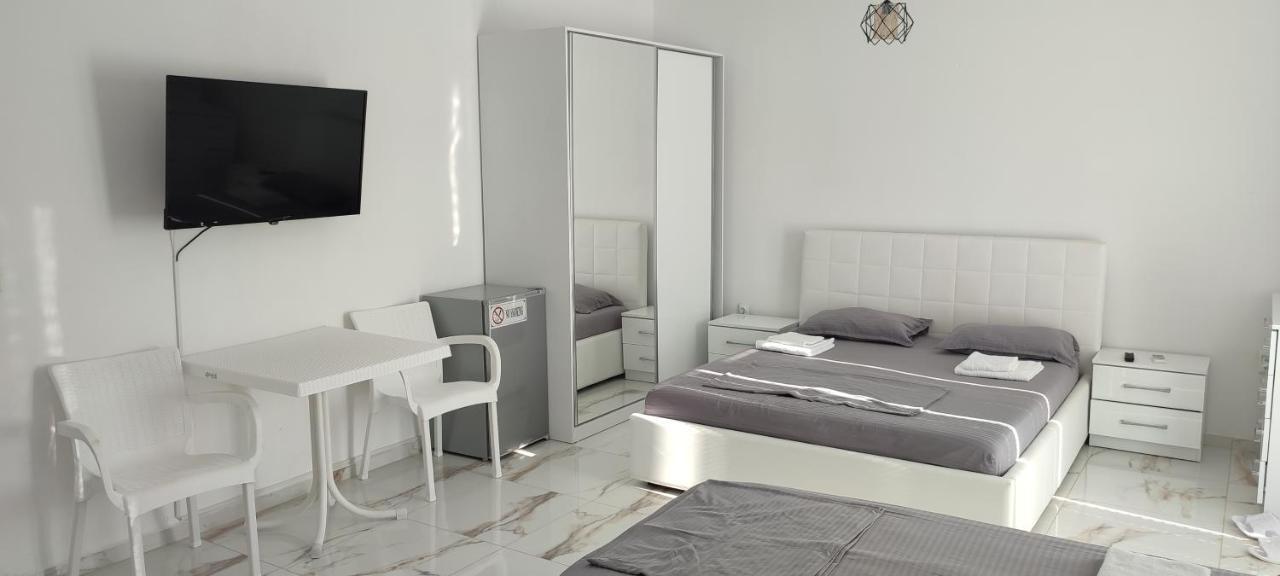 Golem Apartment Екстер'єр фото
