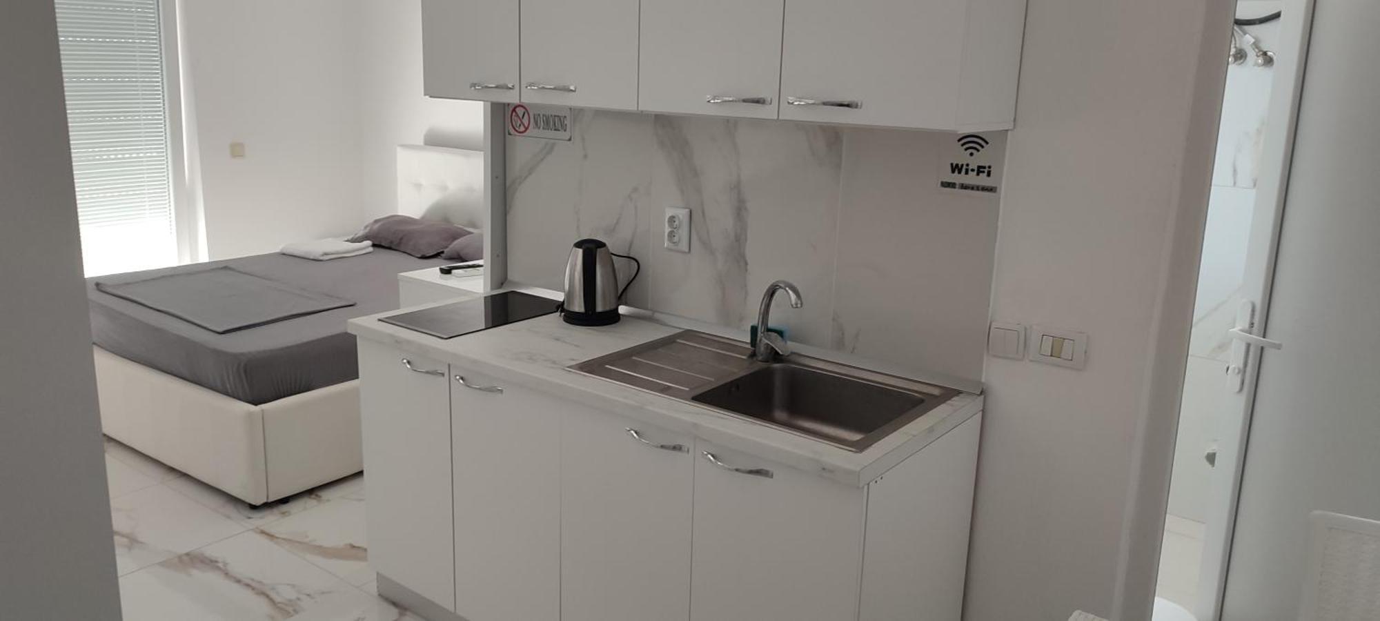 Golem Apartment Екстер'єр фото