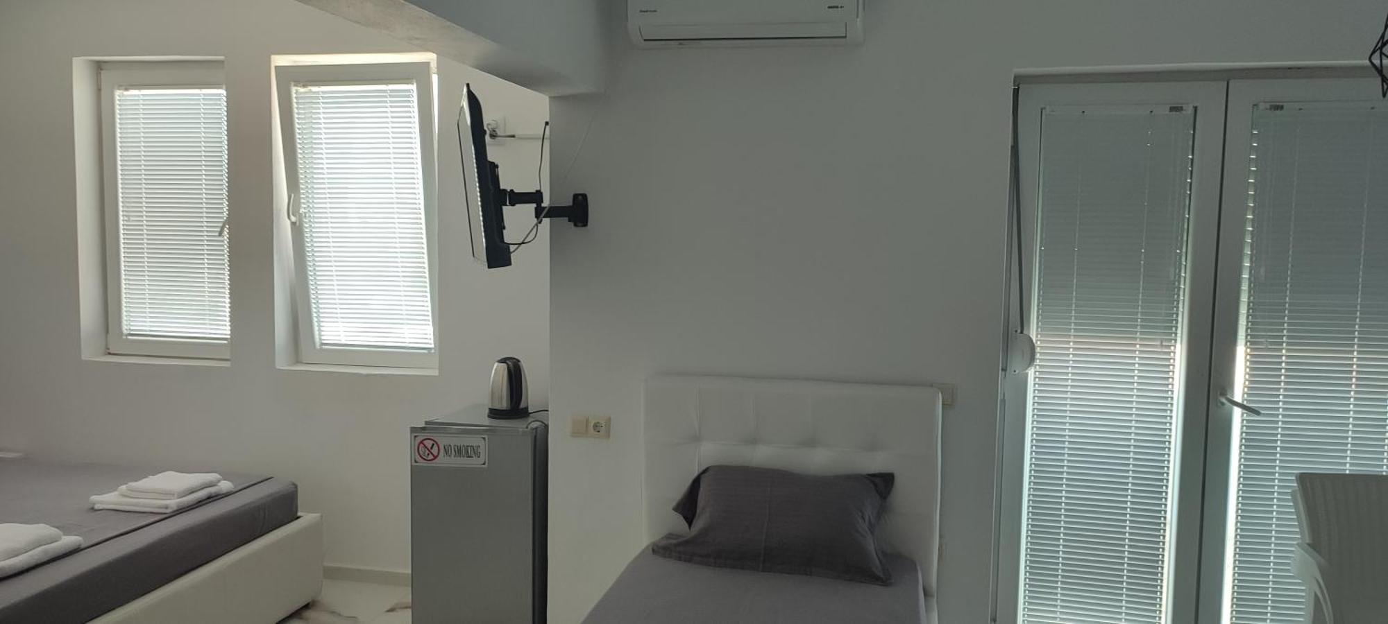 Golem Apartment Екстер'єр фото